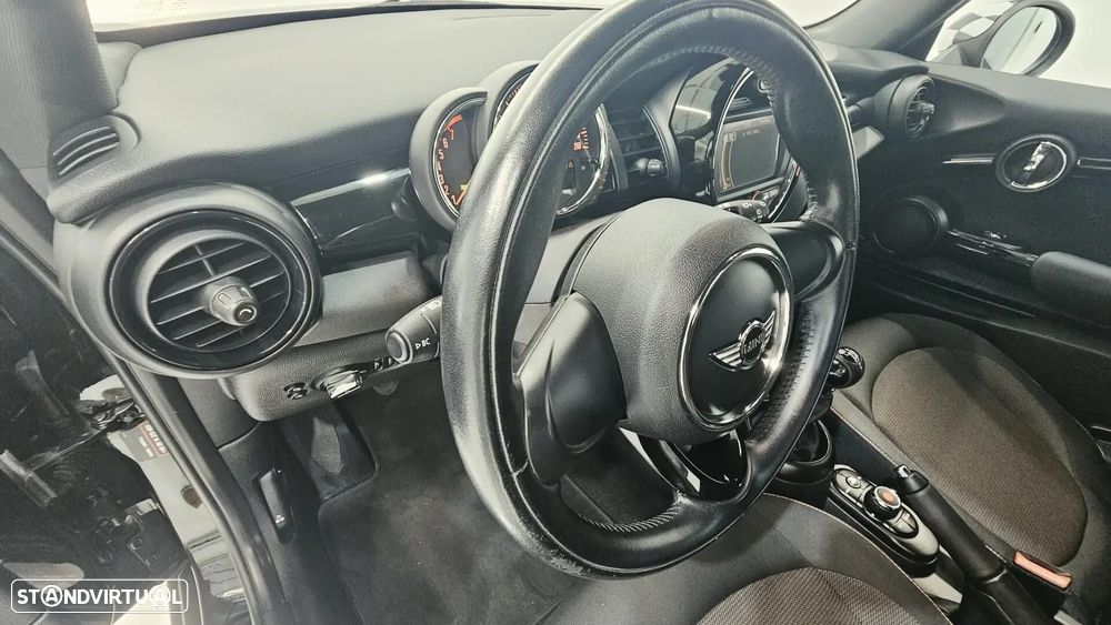 MINI 3 Portas One - 30