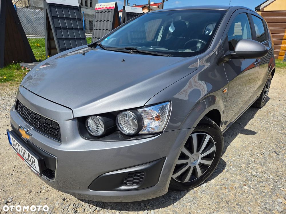 Chevrolet Aveo 1.6 LTZ - 12