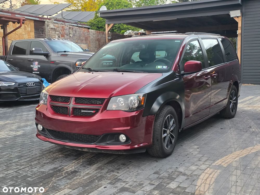 Dodge Grand Caravan 3.6 R/T - 3