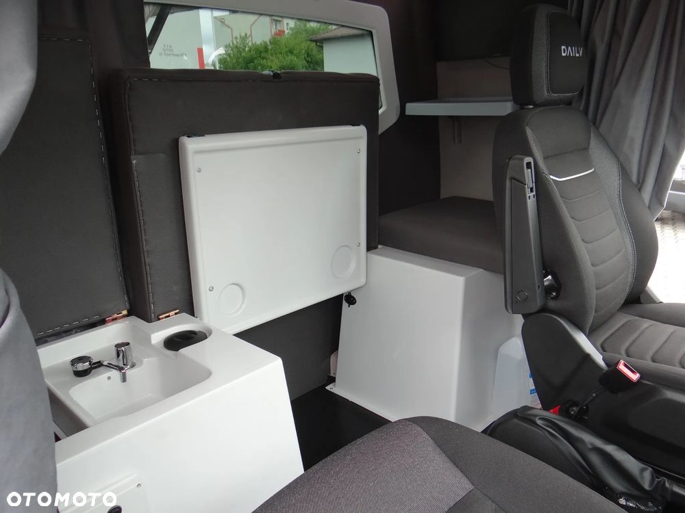 Iveco DAILY 35S-210-HiMATIC,AiR PRO,LEDY,NAVI, WEBASTO,SYPIALNIA LAMAX - 38