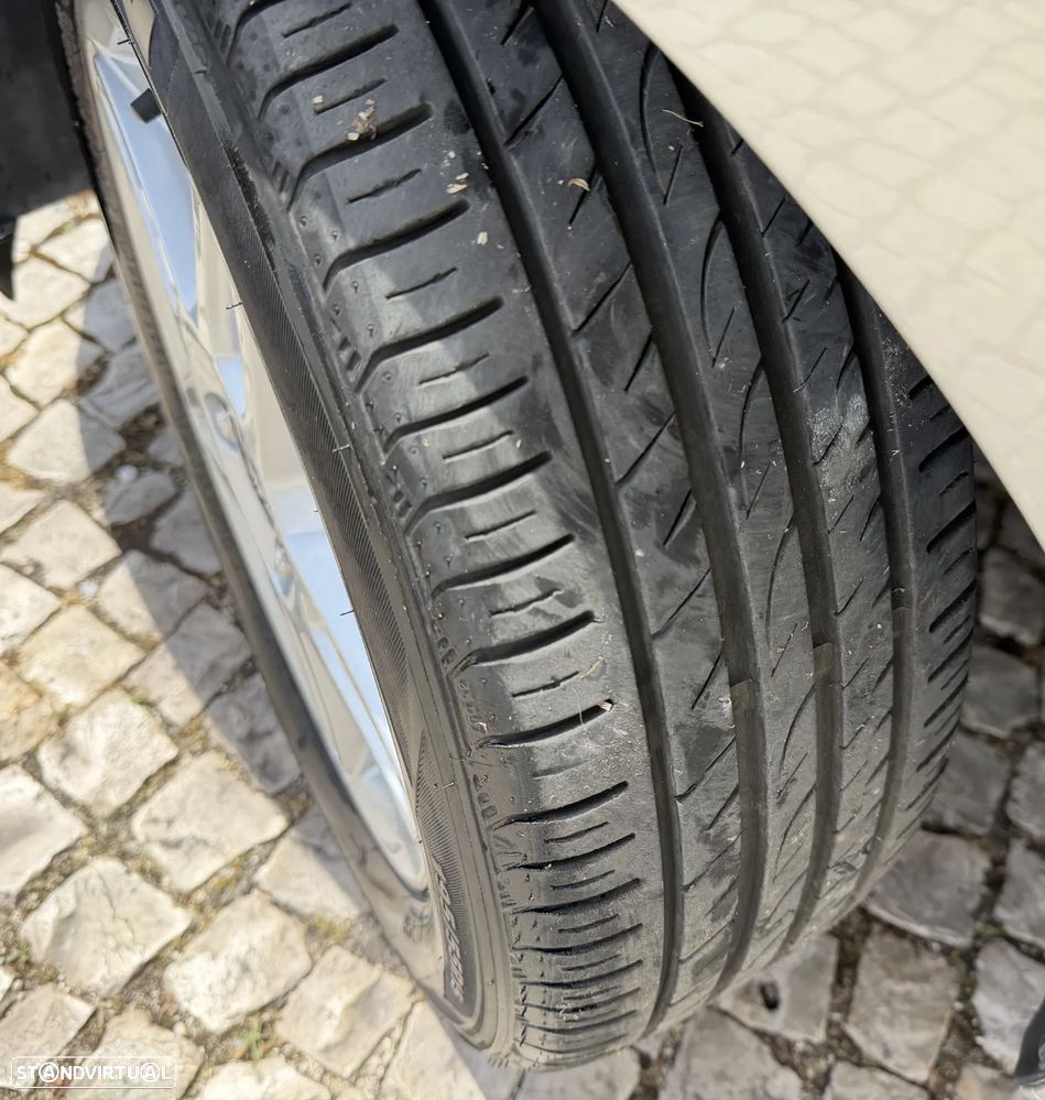 Ford KA+ 1.2 Ti-VCT Ultimate - 9