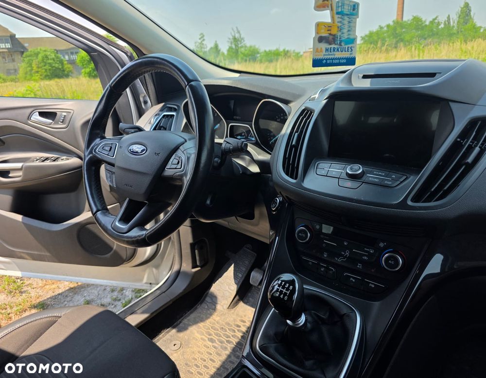 Ford Kuga 1.5 EcoBoost FWD Titanium ASS - 10
