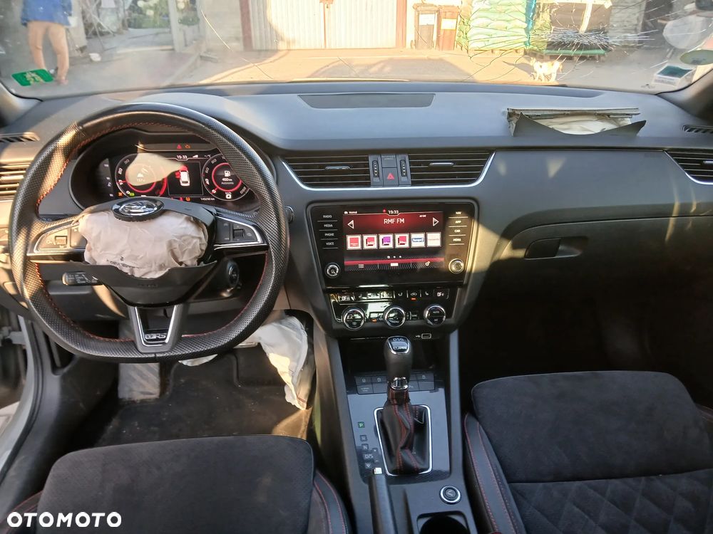 Skoda Octavia 2.0 TDI 4x4 DSG RS - 18