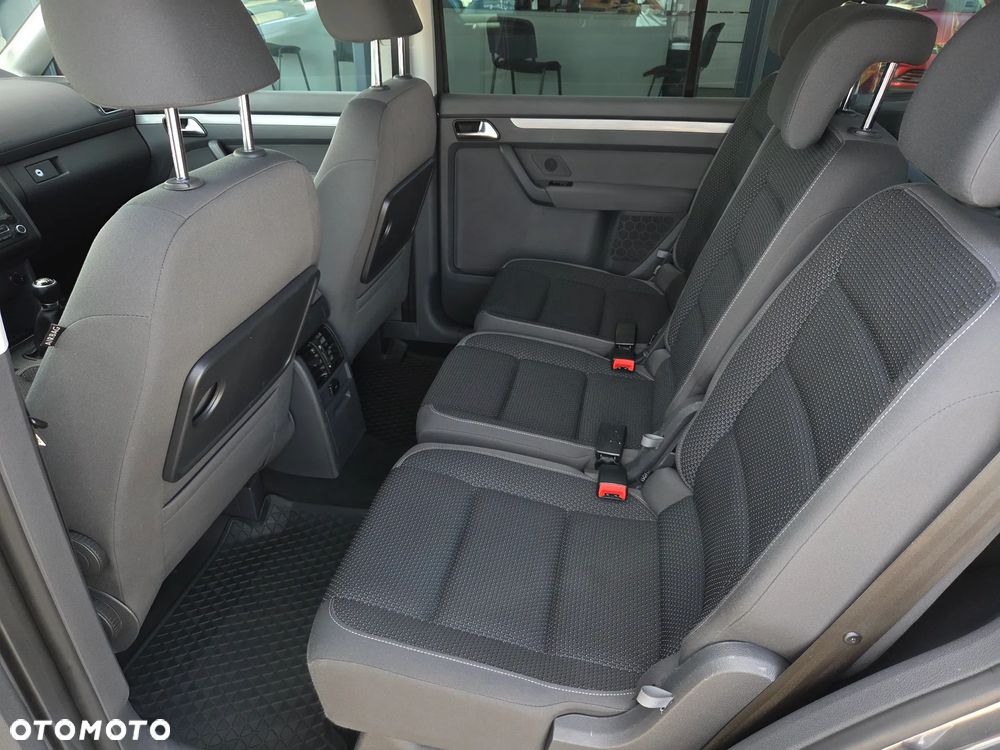 Volkswagen Touran 1.6 TDI DPF BlueMotion Technology Comfortline - 17