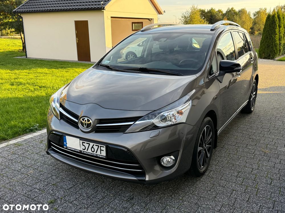 Toyota Verso - 11