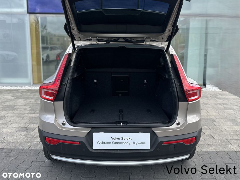 Volvo XC 40 - 29