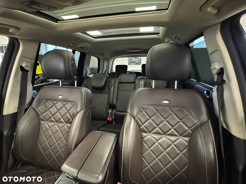 Mercedes-Benz GLS - 9