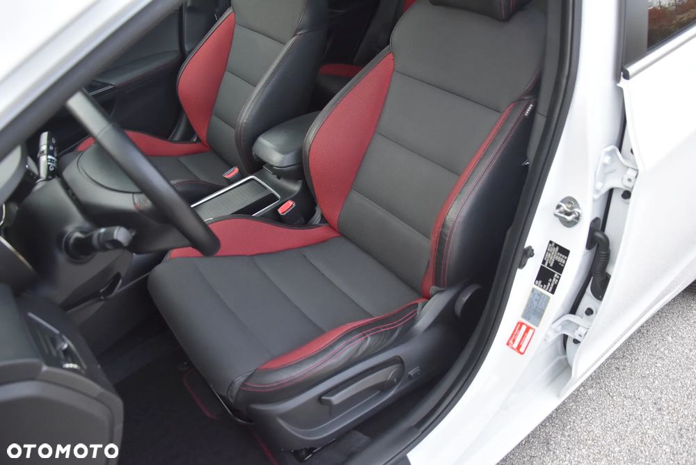 Hyundai i30 1.6 GDI Turbo Sport - 29