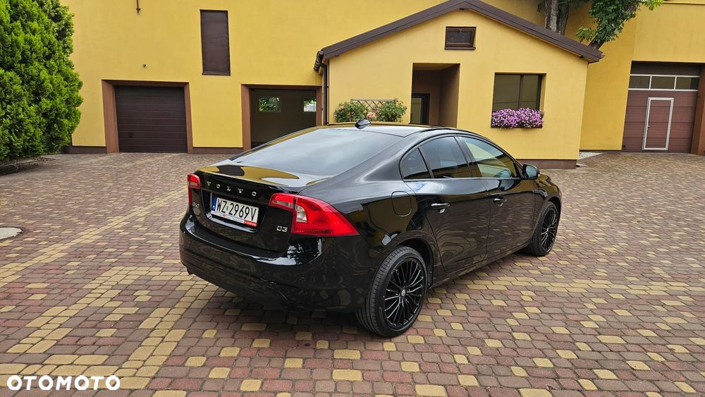 Volvo S60 D3 Kinetic - 4