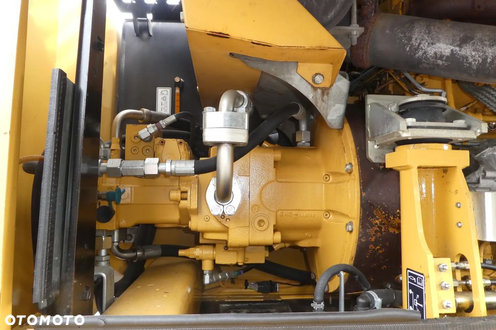 Caterpillar M 316D - 18