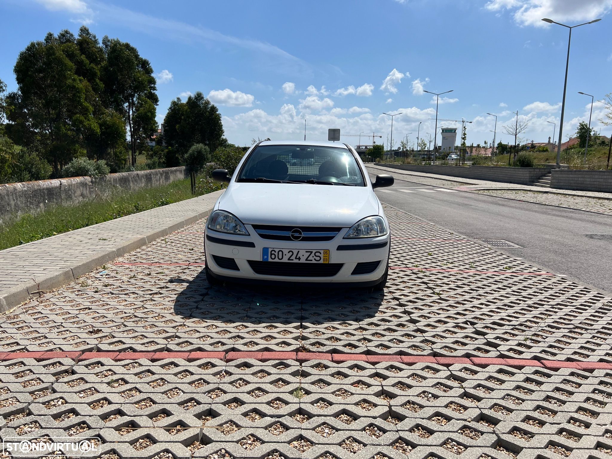 Opel Corsa 1.3 CDTi Cosmo - 1