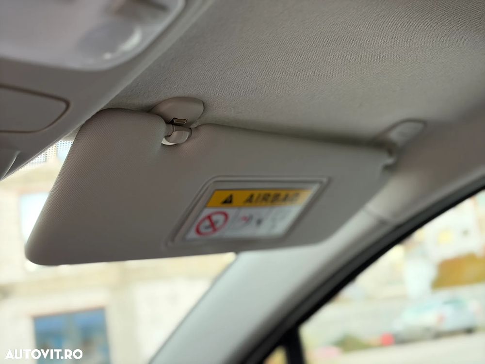 Renault Captur ENERGY TCe 120 EDC Intens - 16