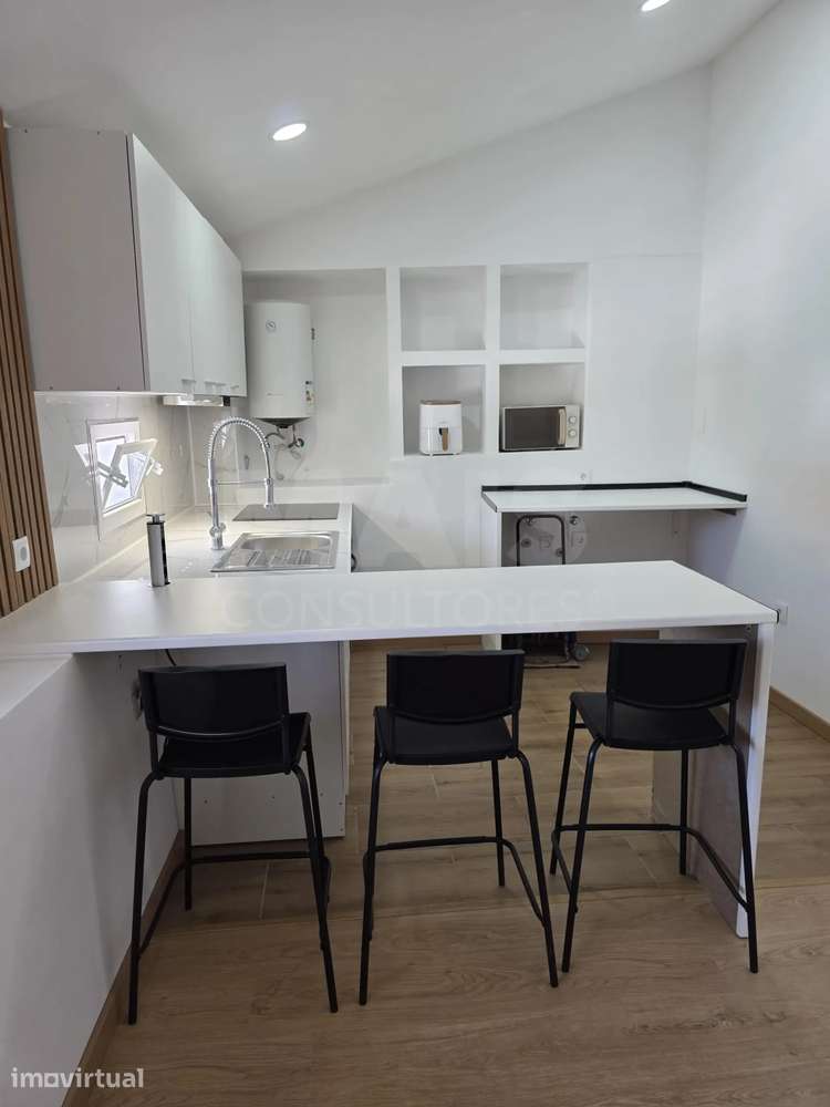 Moradia T2 Renovada - Grande imagem: 4/8