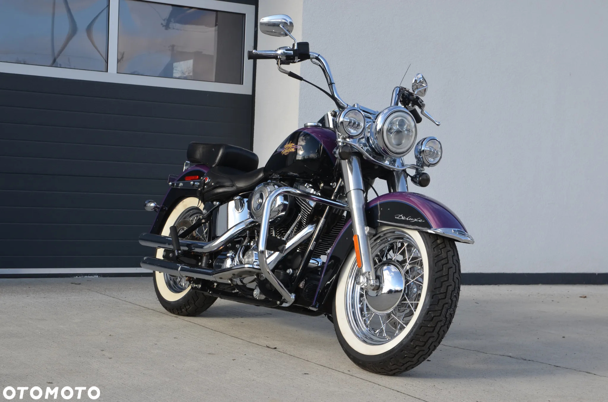 Harley-Davidson Softail Deluxe - 12