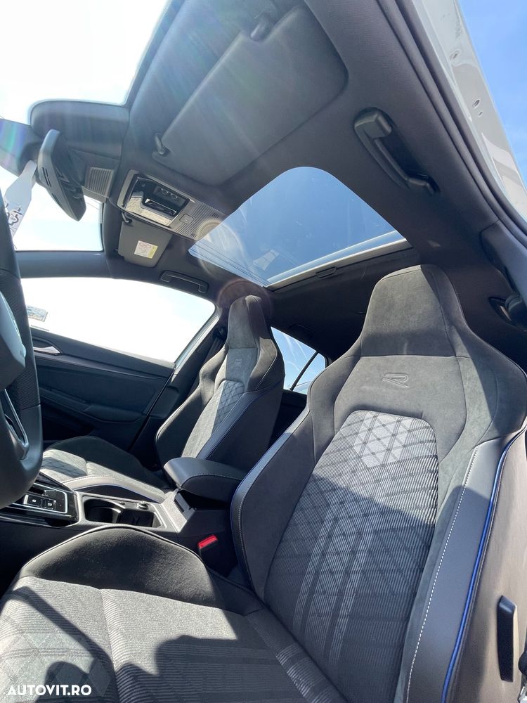Volkswagen Golf 2.0 TDI DSG R-Line - 14