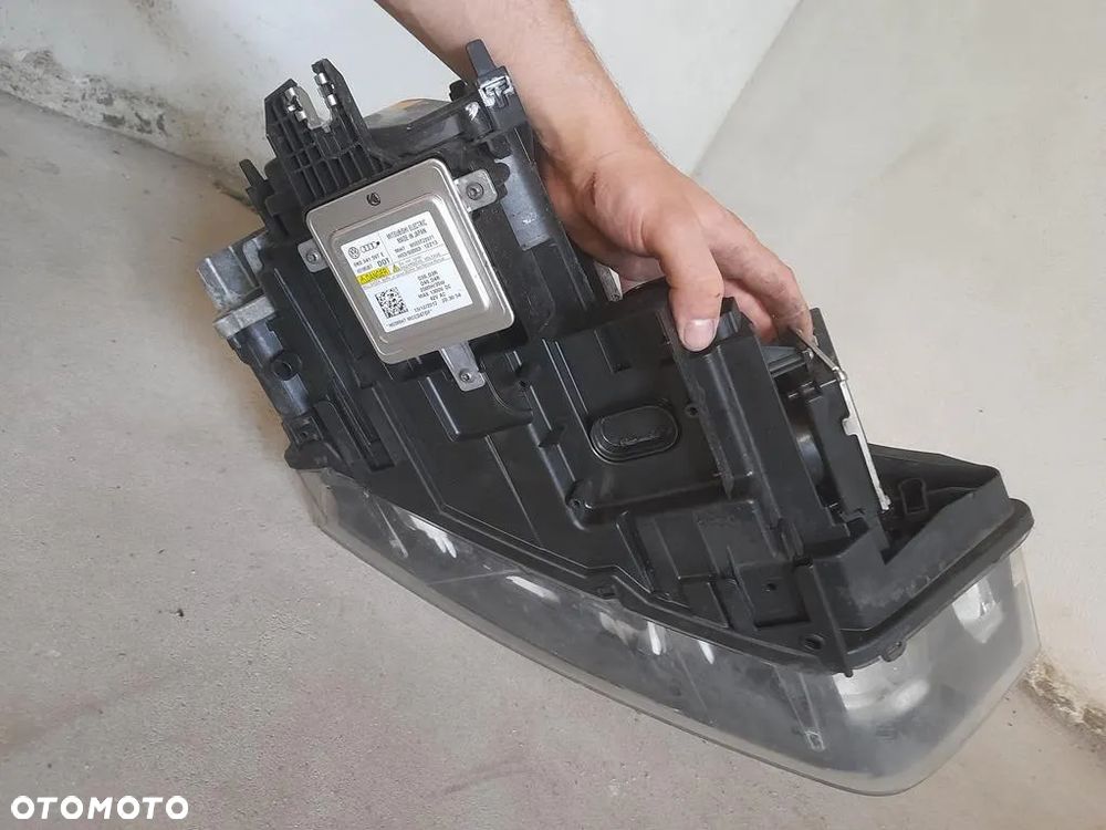 Lampa lewa przód przednia Xenon Audi Q3 8U 8U0941005 - 11
