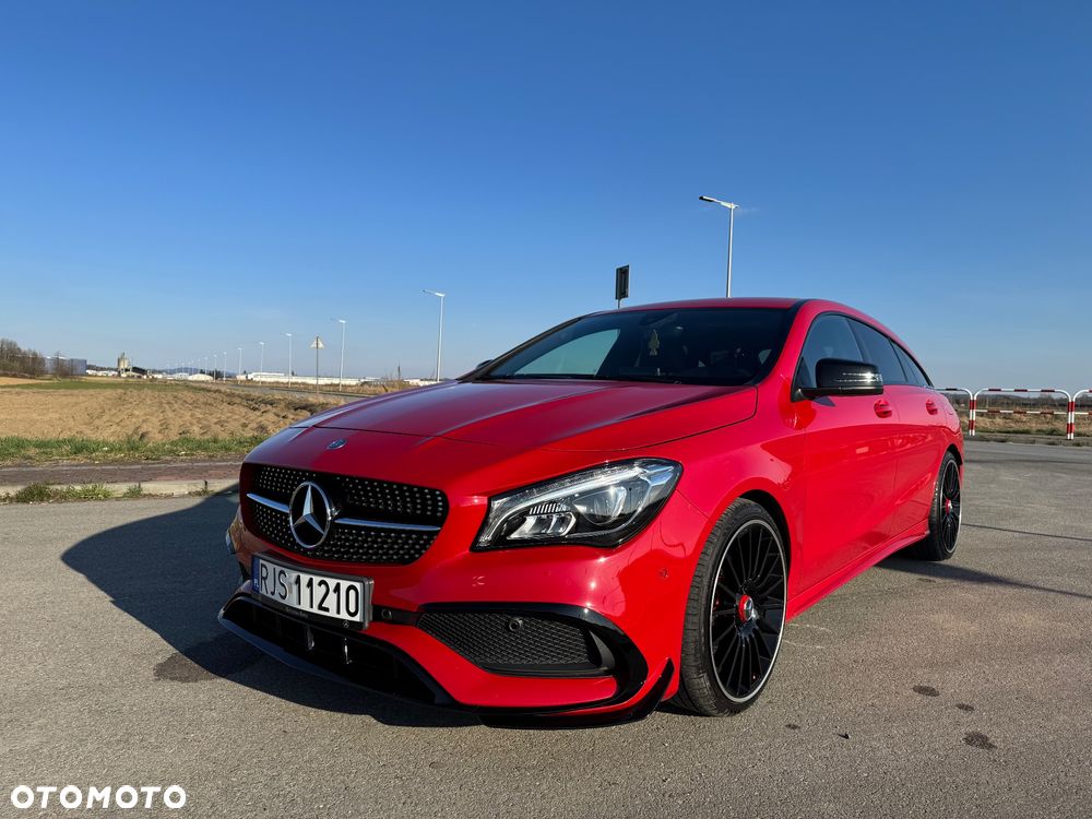 Mercedes-Benz CLA 200 7G-DCT AMG Line - 1