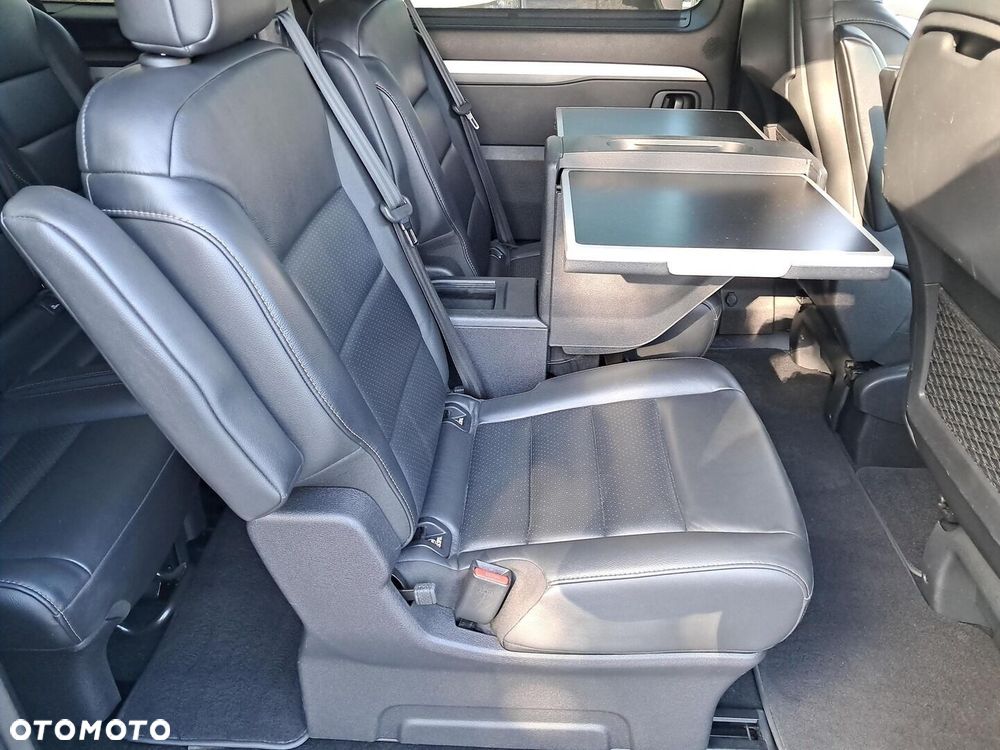 Toyota Proace Verso 2.0 D4-D Long VIP - 19