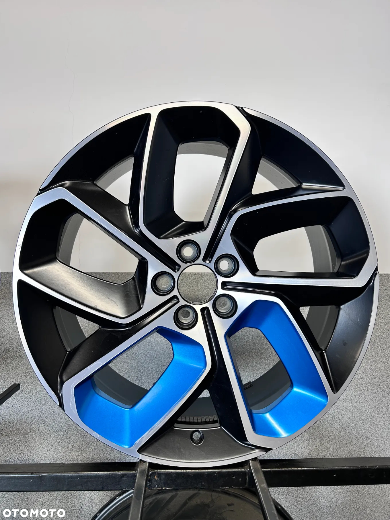 4 FELGI ALU. FORD KUGA, VOLVO XC60,XC90, LYNC & CO  20'' 8.0J  ET52 - 5