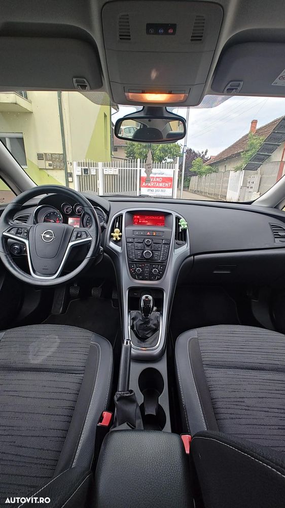 Opel Astra - 9