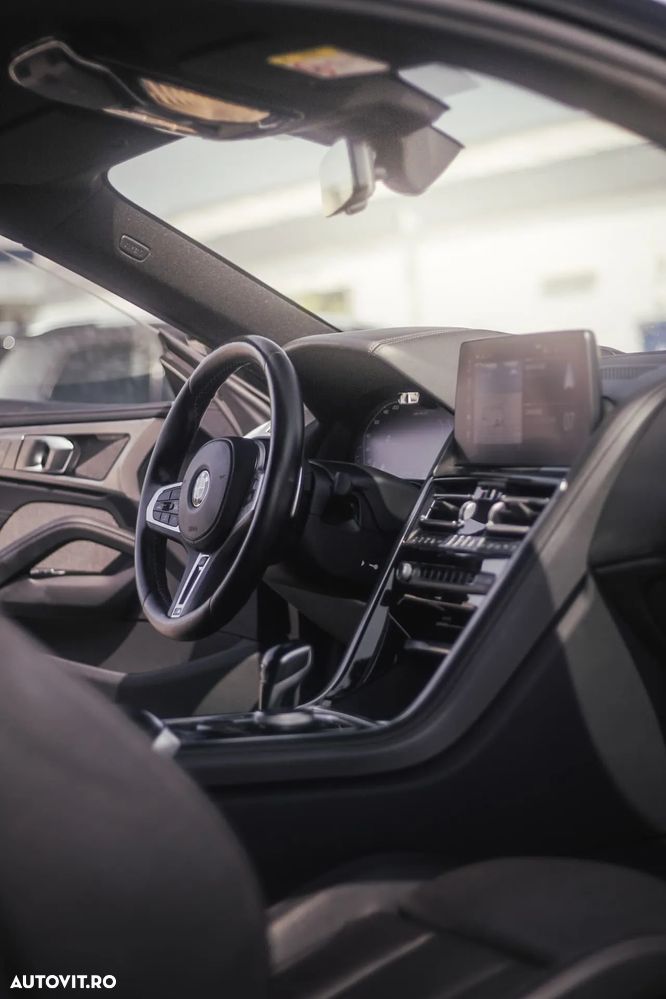 BMW M8 M850i xDrive AT - 13