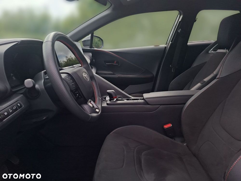 Toyota C-HR - 13