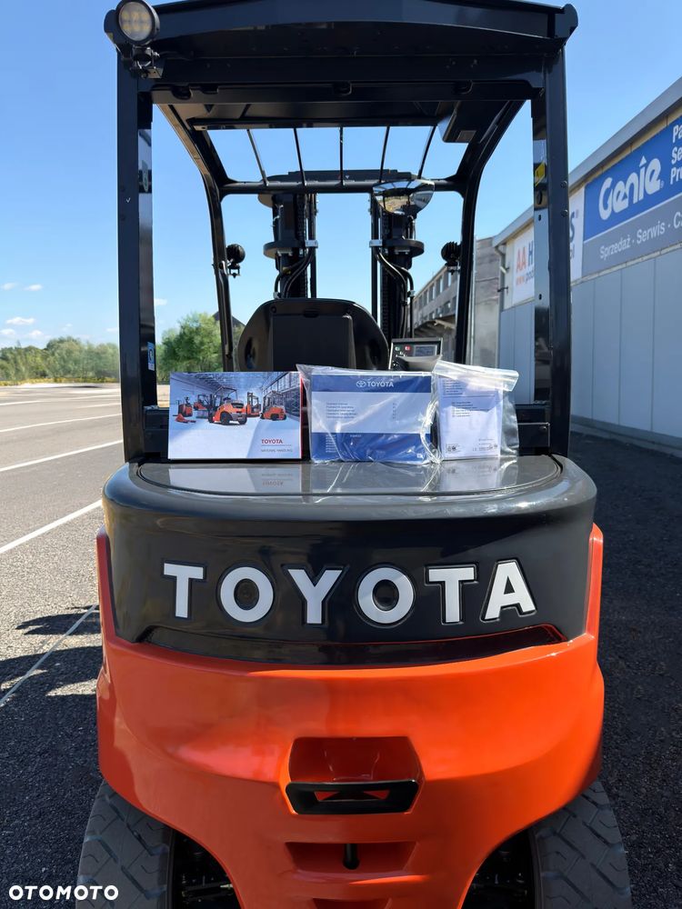 Toyota Traigo 80 9FBM35T - 3