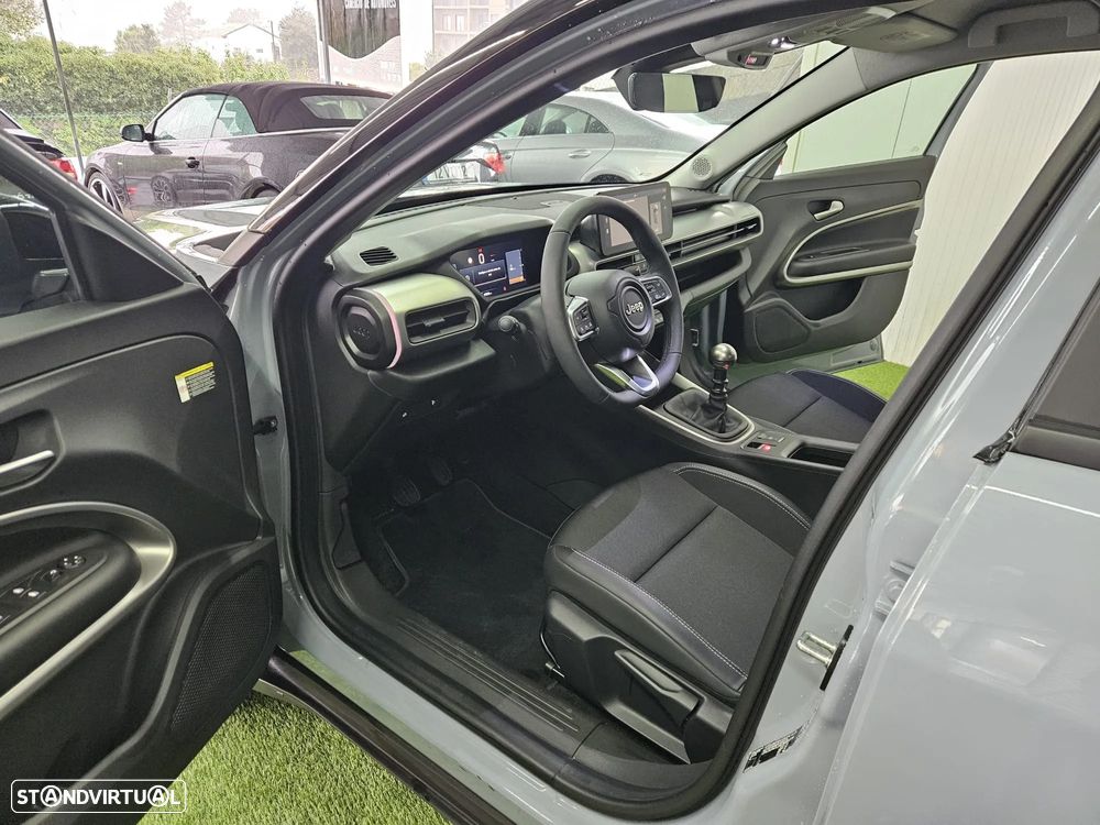 Jeep Avenger 1.2 GSE T3 Altitude - 10