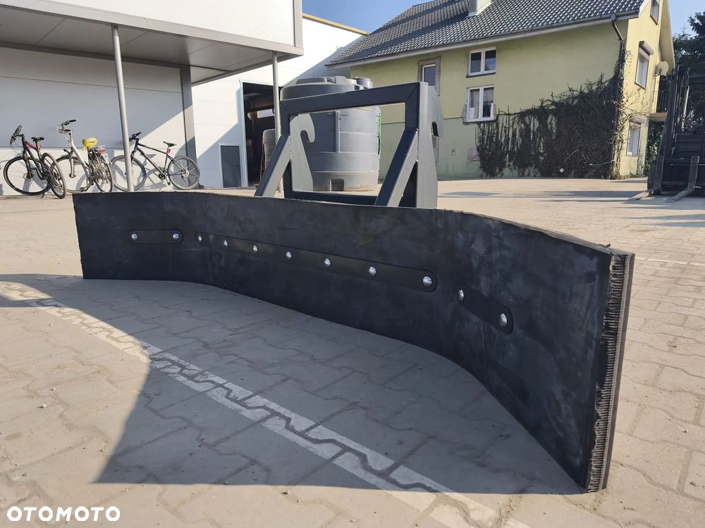 OKAZJA! RATY 0%! Zgarniacz do obornika 240 cm, ładowarka JCB, New Holland, Manitou, Claas, Dieci, Merlo, John Deere - 2