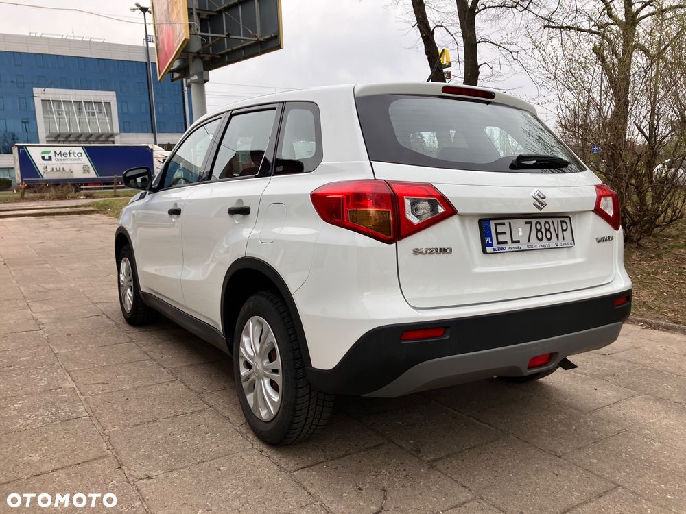 Suzuki Vitara 1.6 Comfort 2WD - 10