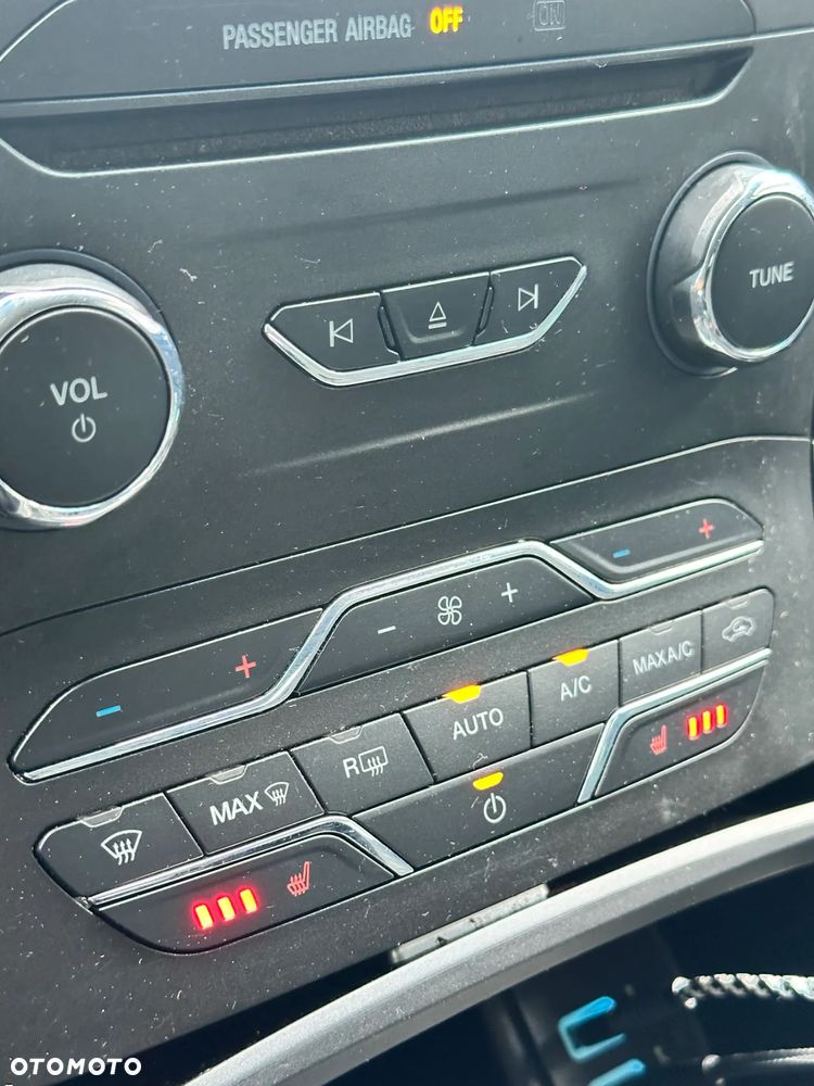 Ford Edge - 14