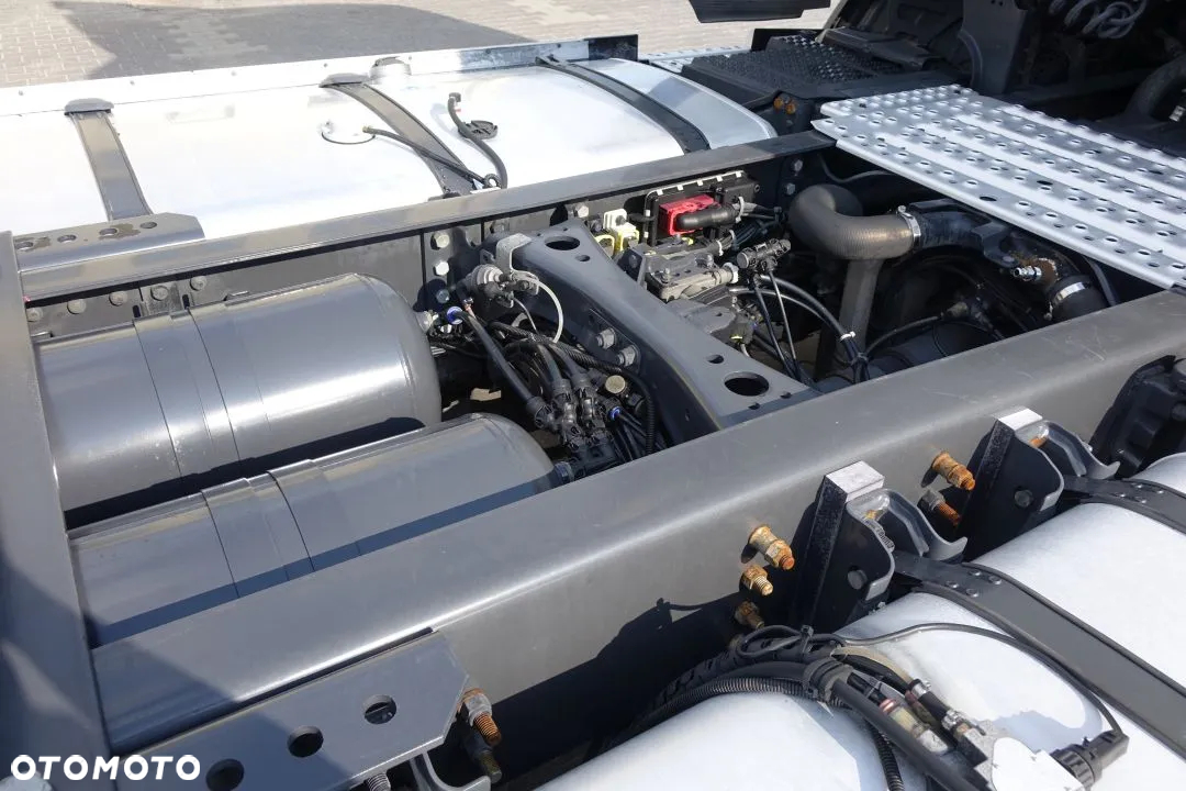 Scania R450 EURO 6 / STANDARD / NISKA KABINA / AUTOMAT / RETARDER / 2 ZBIORNIKI / - 18