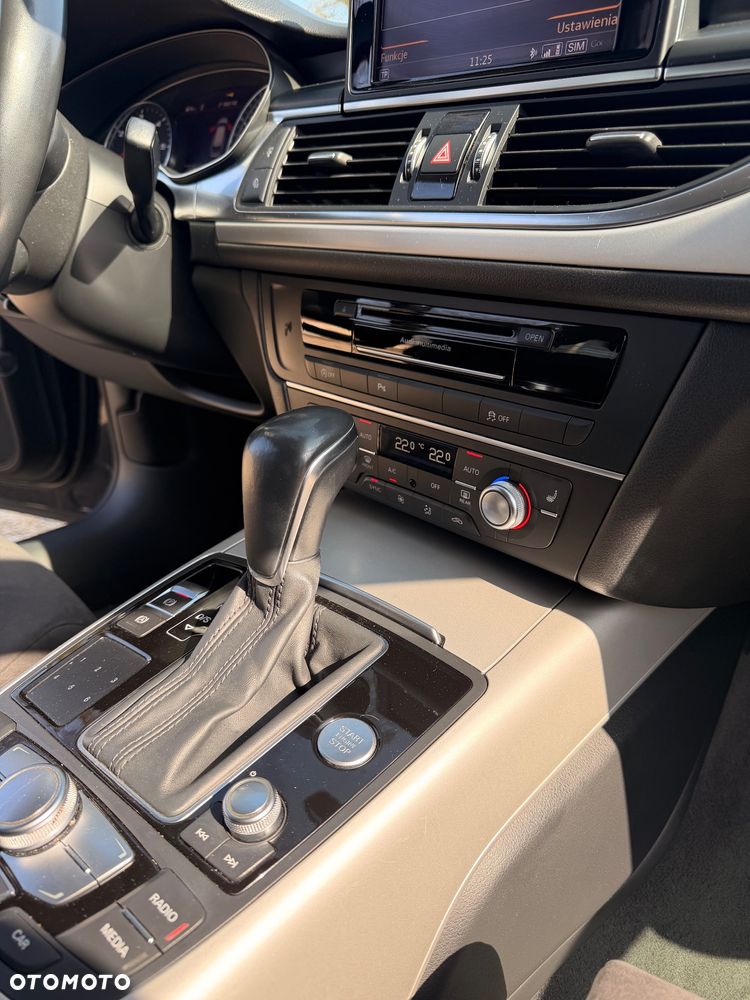 Audi A6 Avant 2.0 TDI Ultra S tronic - 16