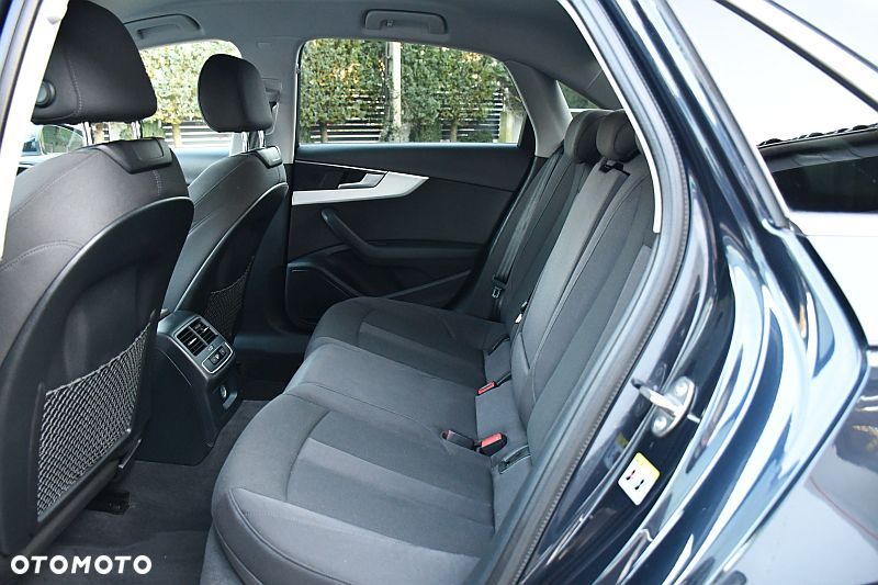 Audi A4 Limousine 2.0 TDI S tronic sport - 20