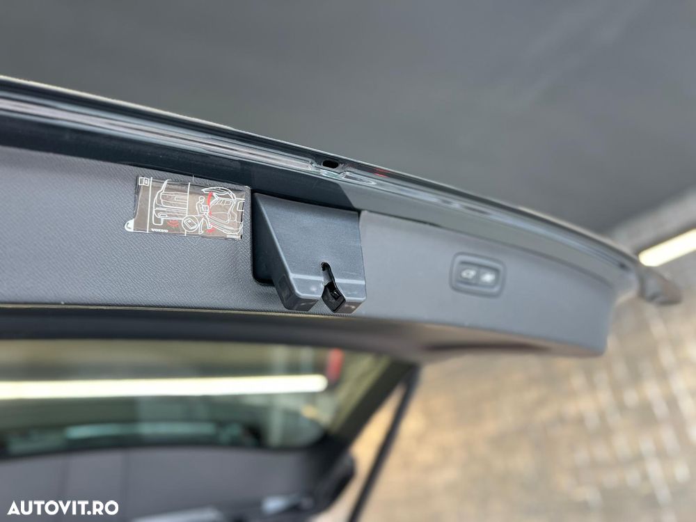 Volvo XC 90 D4 Momentum - 31