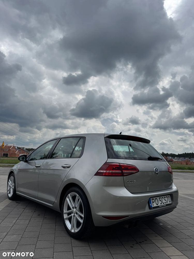 Volkswagen Golf 1.4 TSI BMT Highline DSG - 5