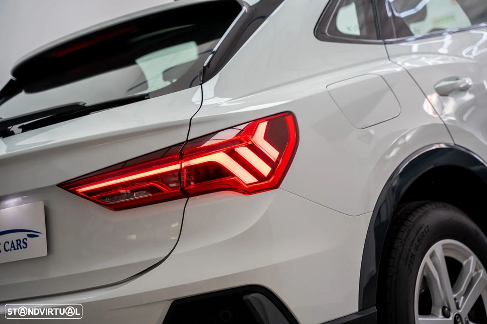 Audi Q3 45 TFSIe S line S tronic - 12