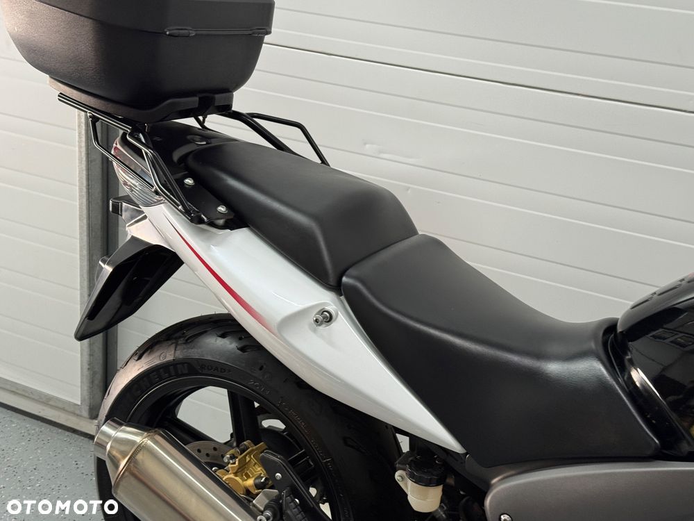 Honda CBF - 8