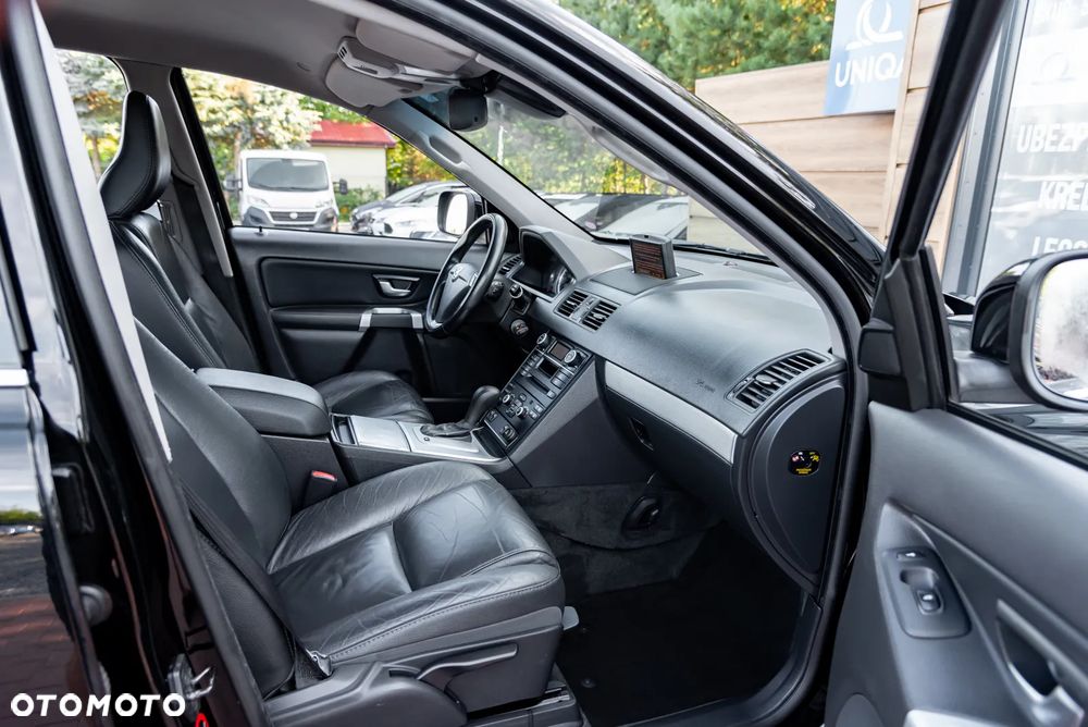 Volvo XC 90 D5 AWD Geartonic Executive - 24