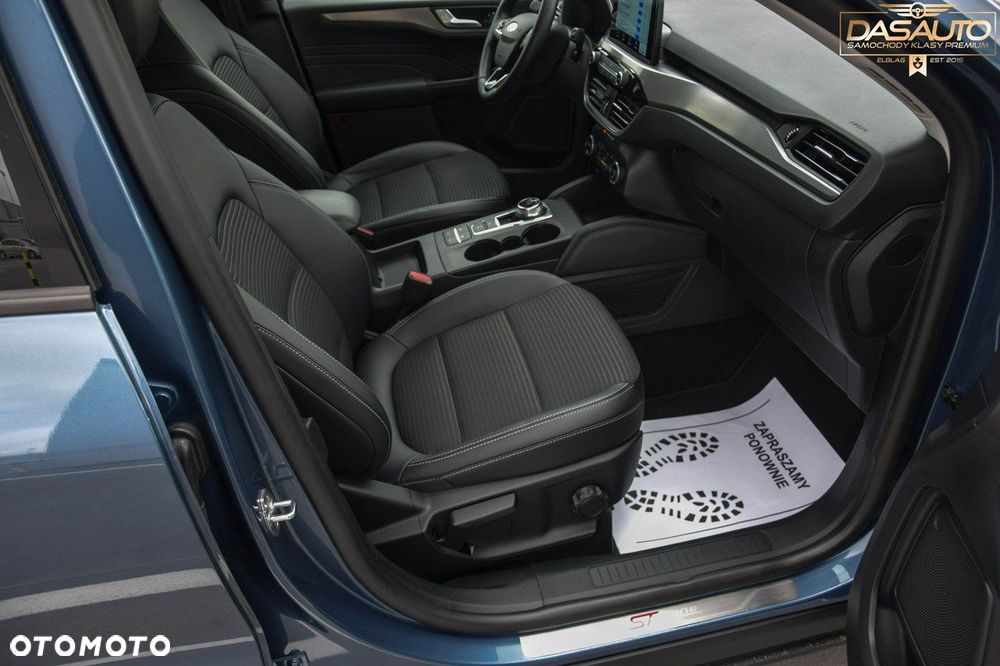 Ford Kuga - 34