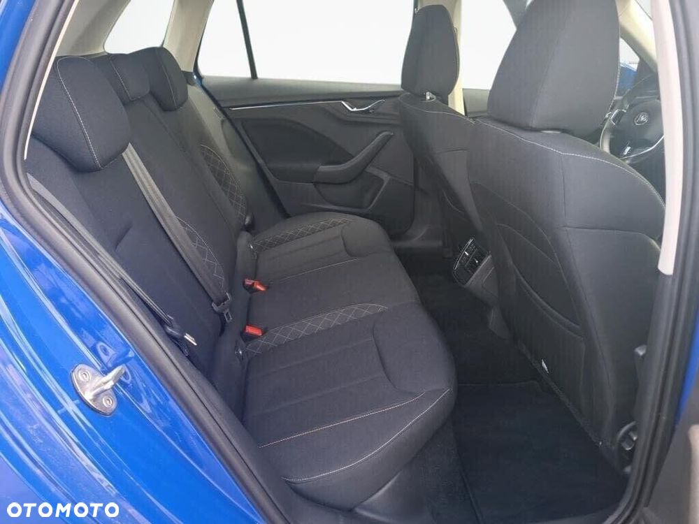 Skoda Kamiq 1.0 TSI Ambition - 4
