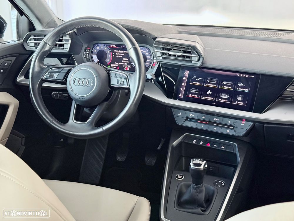 Audi A3 Limousine 30 TFSI Advanced - 12