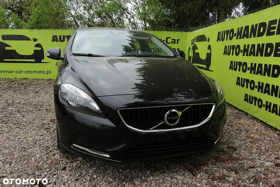 Volvo V40 D2 - 12