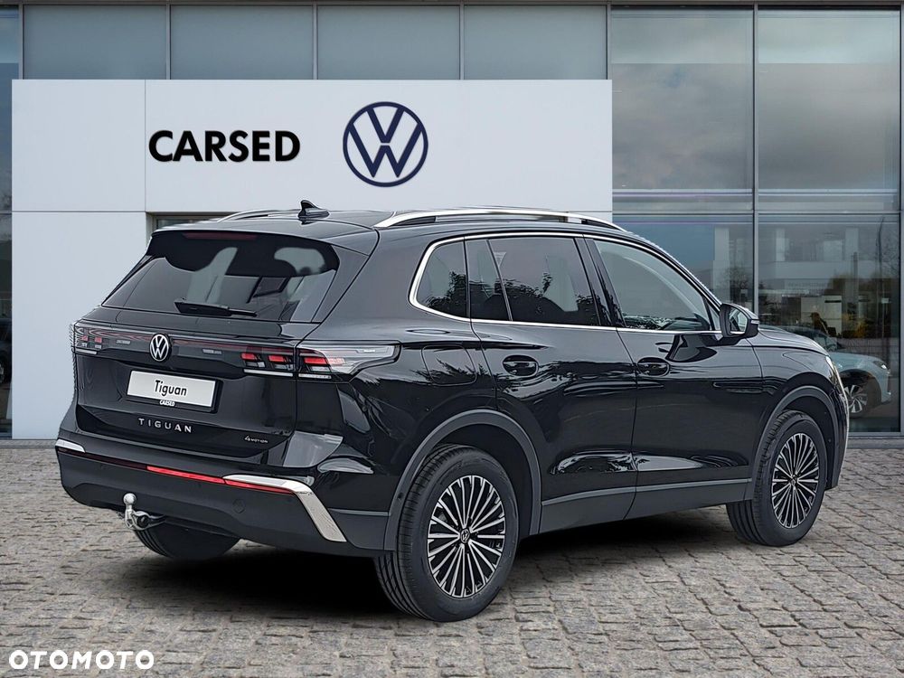 Volkswagen Tiguan - 9