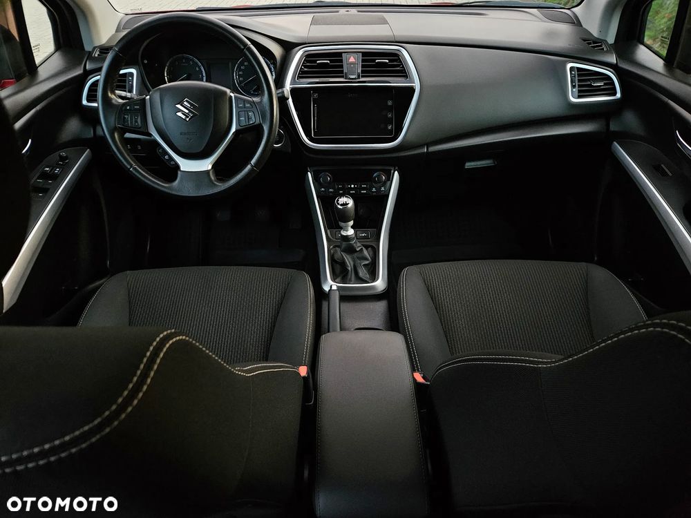 Suzuki SX4 S-Cross 1.4 Boosterjet Comfort - 24