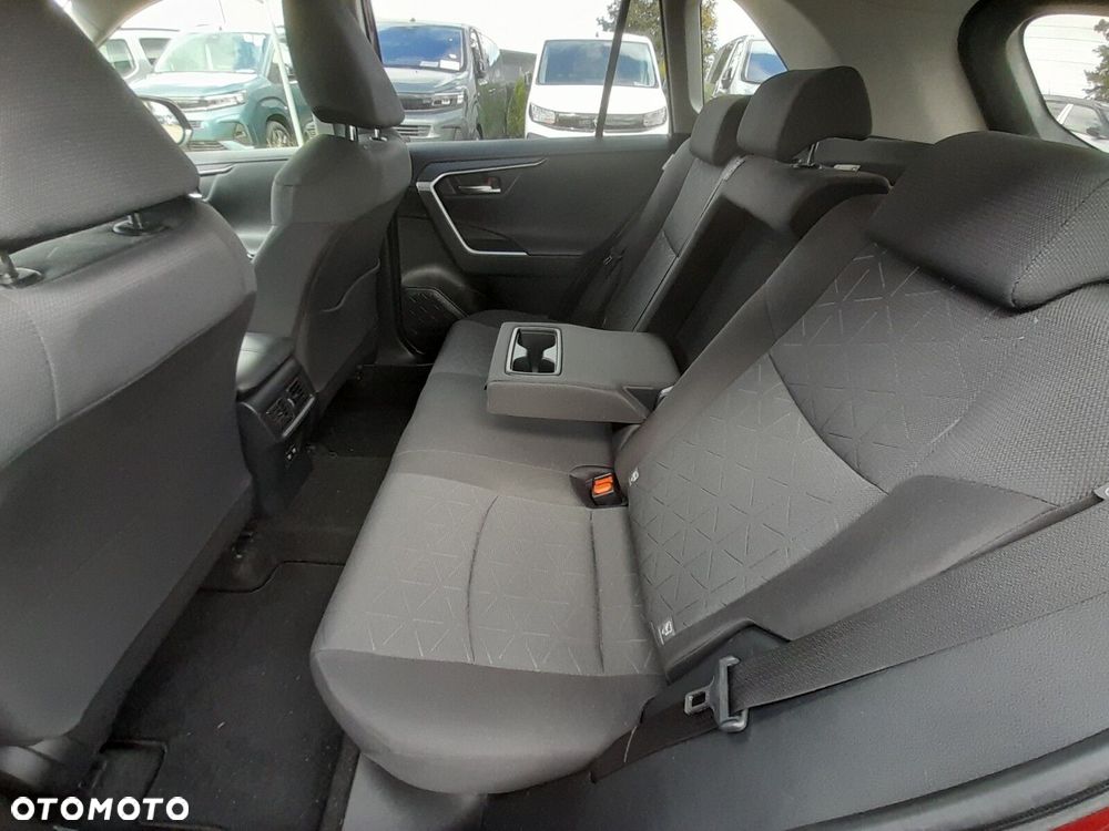 Toyota RAV4 - 18