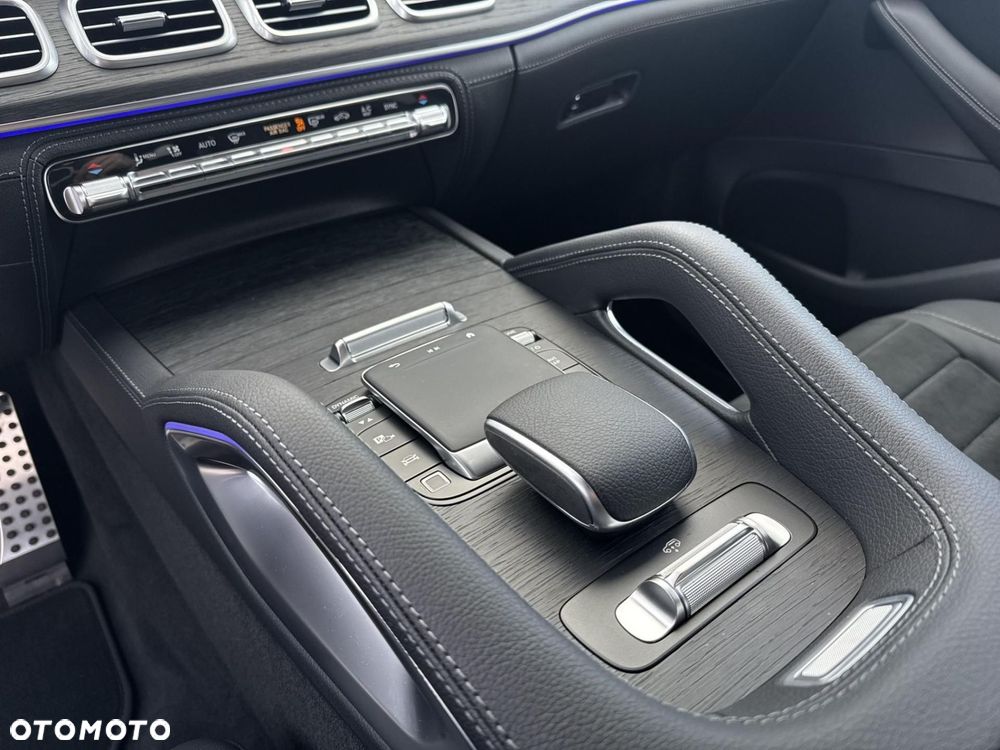Mercedes-Benz GLE - 15