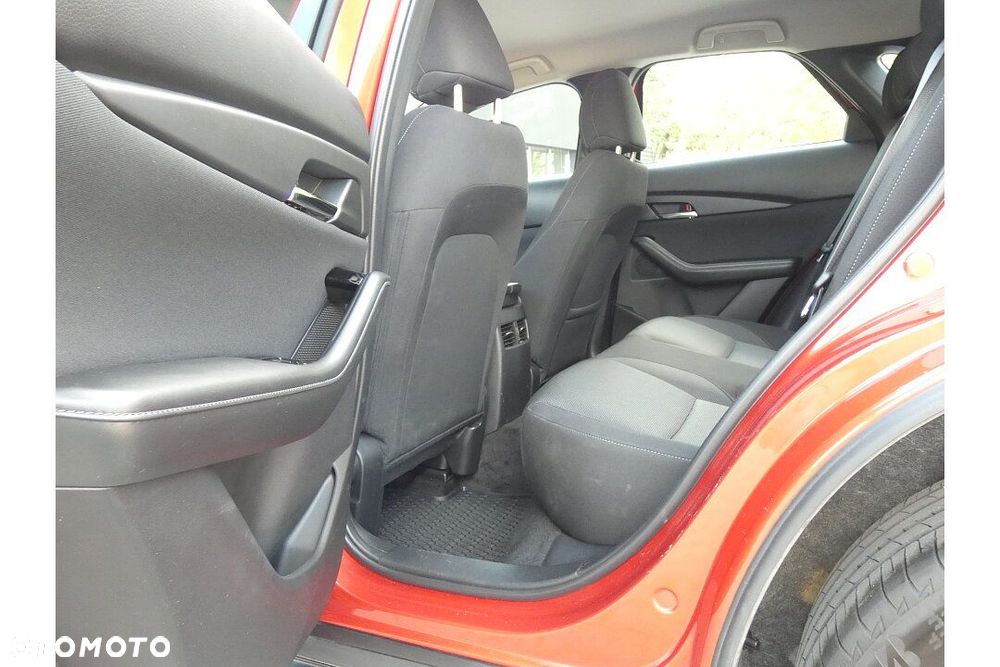 Mazda CX-30 - 11