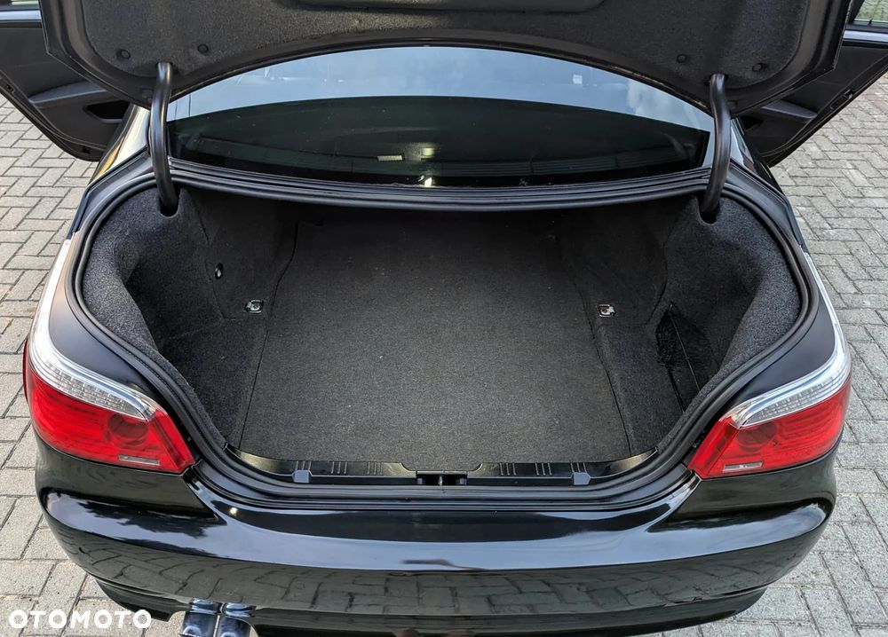 BMW Seria 5 - 10