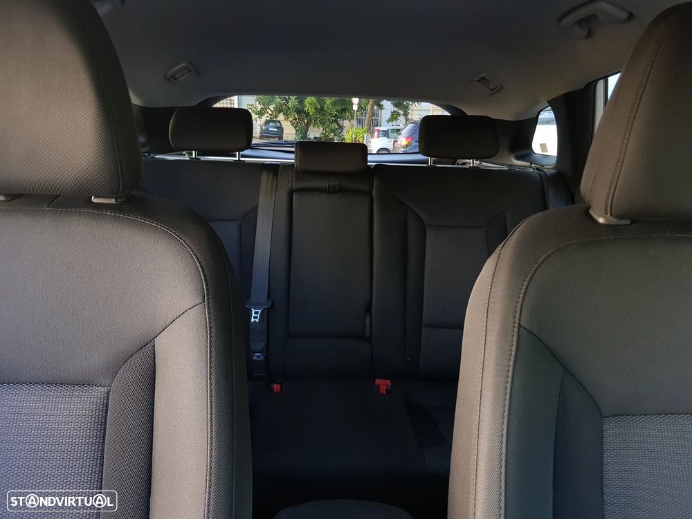 Hyundai i40 SW 1.7 CRDi Blue Comfort - 36